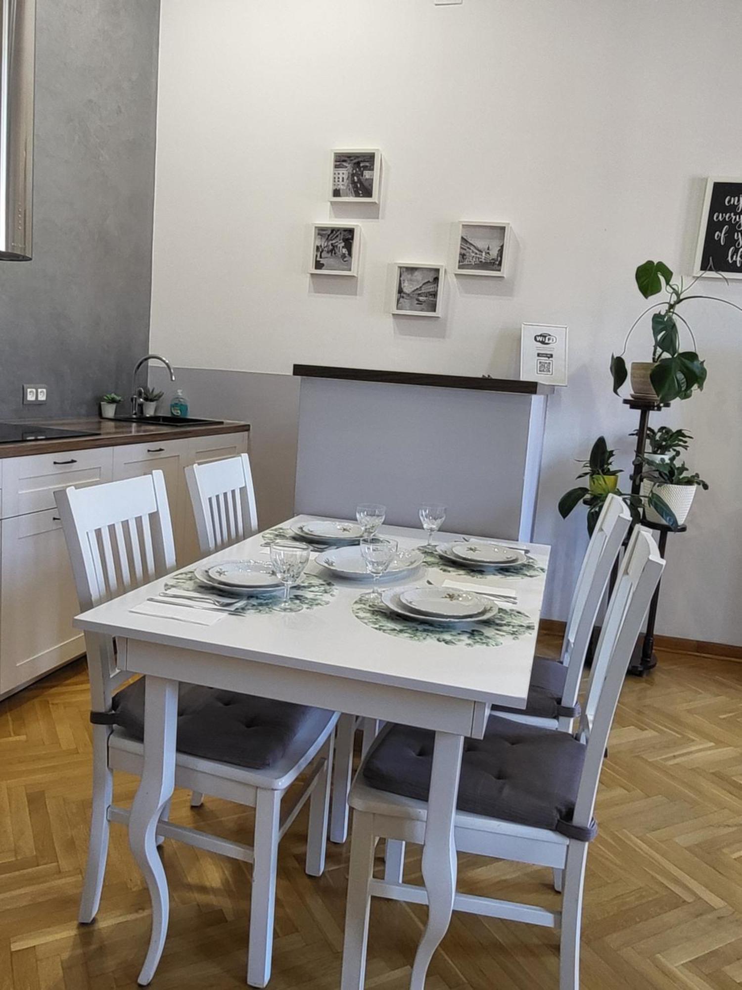 Novo Mundo Apartment Варшава Екстериор снимка