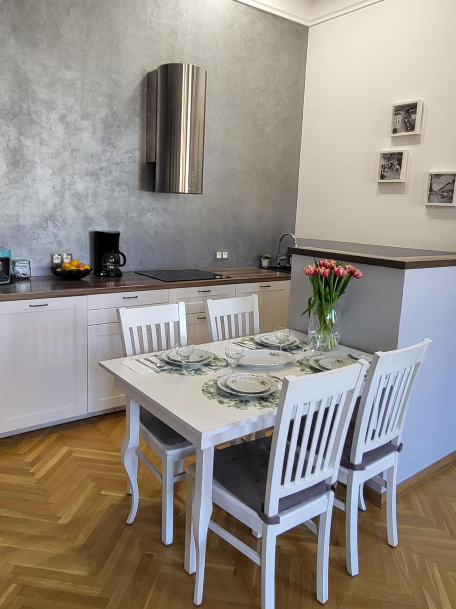 Novo Mundo Apartment Варшава Екстериор снимка